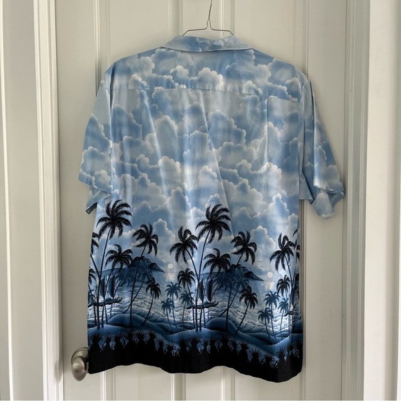 Vintage Men’s Blue Hawaiian Shirt With Palm Trees - Picture 2 of 8